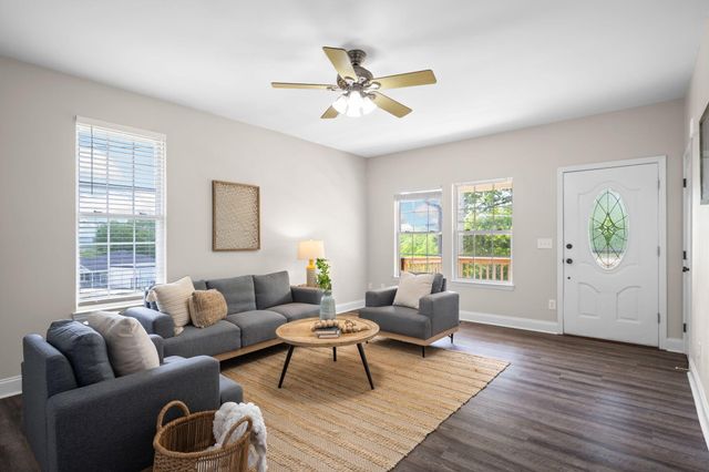 3619 Crompton Street, Lupton City, TN 37351