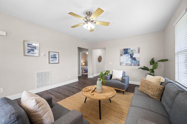 3619 Crompton Street, Lupton City, TN 37351