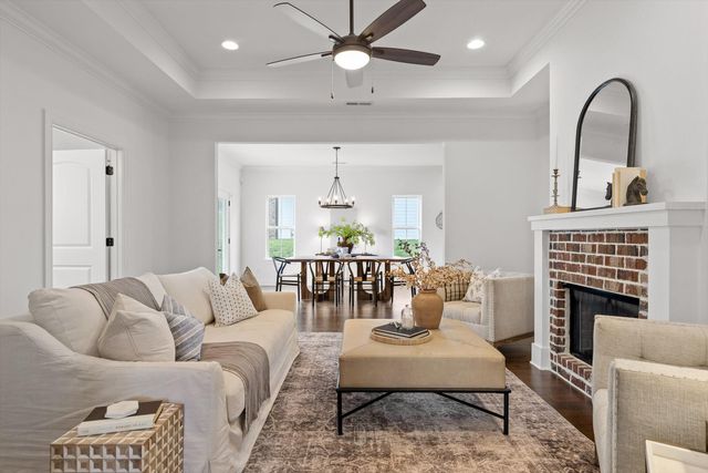 804 Wellstone Drive, Chattanooga, TN 37405