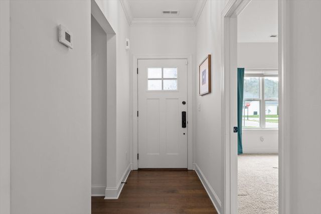 804 Wellstone Drive, Chattanooga, TN 37405