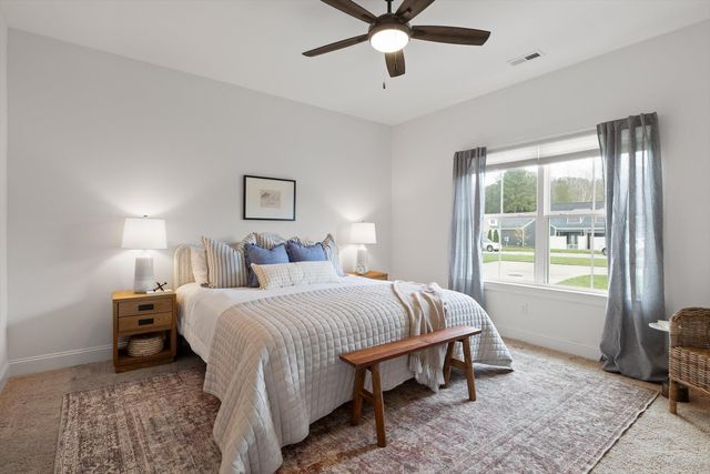 804 Wellstone Drive, Chattanooga, TN 37405