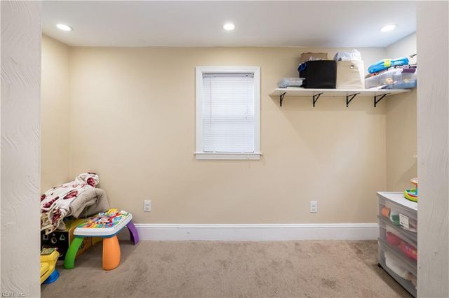 2608 Bapaume AVE, Norfolk, VA 23509