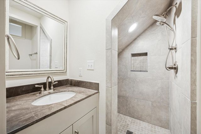 701 W Third Street, Brenham, TX 77833