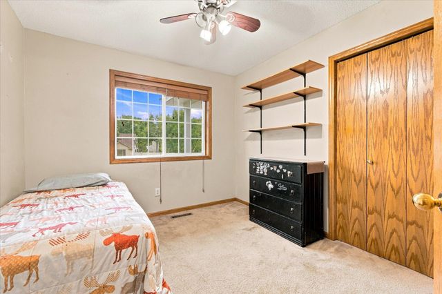 15740 Yellow Pine Street NW, Andover, MN 55304