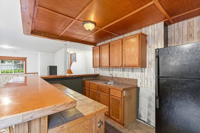 15740 Yellow Pine Street NW, Andover, MN 55304