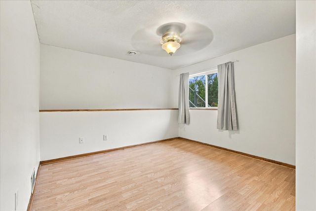 15740 Yellow Pine Street NW, Andover, MN 55304