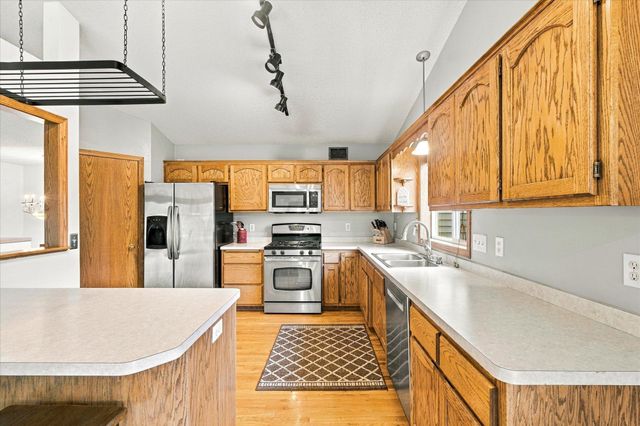 15740 Yellow Pine Street NW, Andover, MN 55304