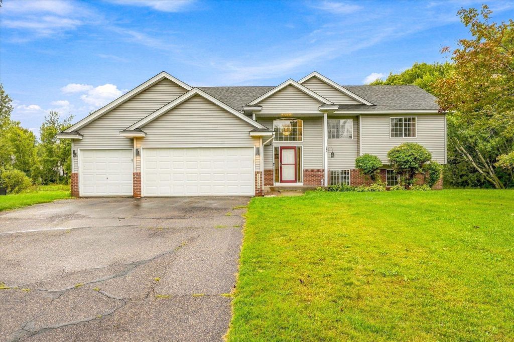 15740 Yellow Pine Street NW, Andover, MN 55304 — exterior