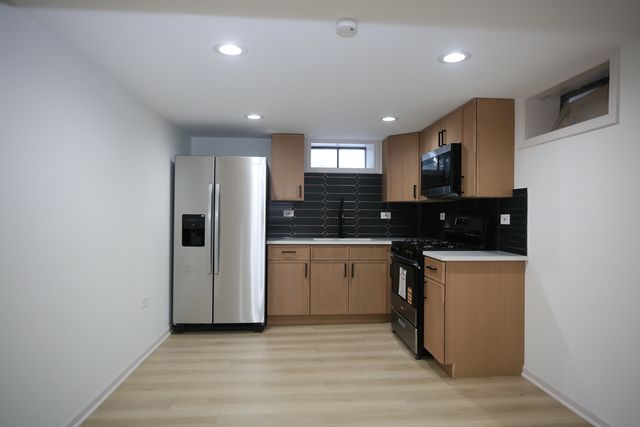 4951 Howard Street, Skokie, IL 60077