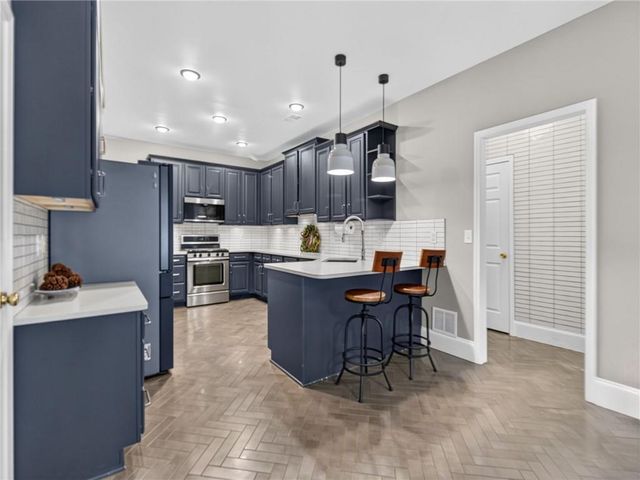 1566 Vine Leaf Drive, Powder Springs, GA 30127