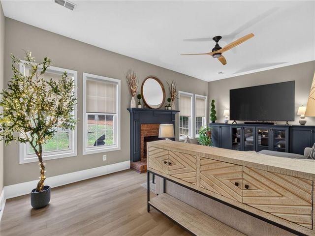 1566 Vine Leaf Drive, Powder Springs, GA 30127