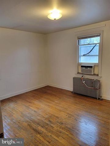 780 ELKTON RD #C, Newark, DE 19711