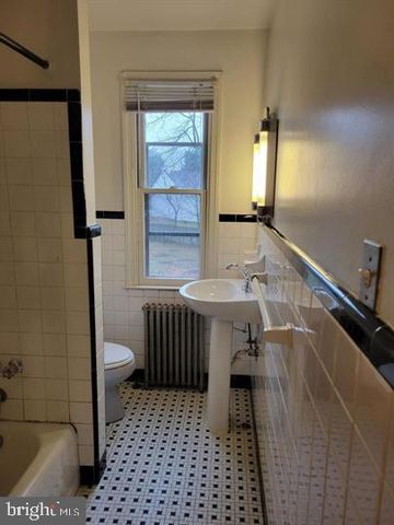 780 ELKTON RD #C, Newark, DE 19711