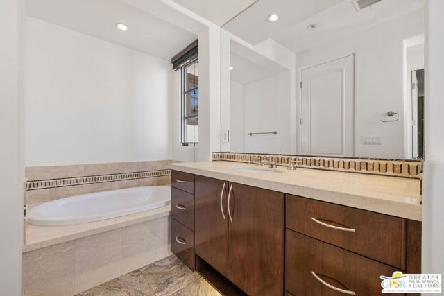 291 Calle Tranquillo, Palm Springs, CA 92262