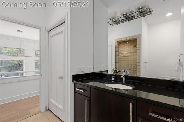 1789 Blue Heron Court, Bloomfield Hills, MI 48302