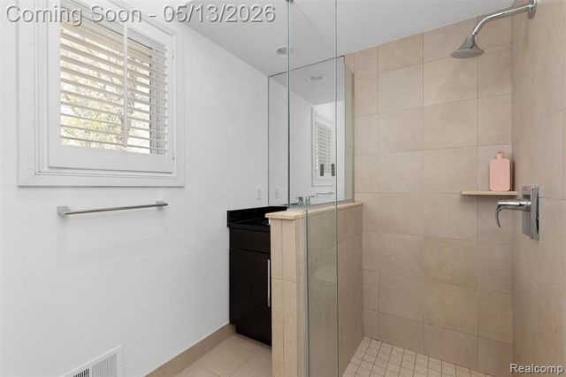 1789 Blue Heron Court, Bloomfield Hills, MI 48302