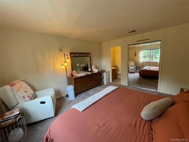 276 Temple Hill Road 2207, New Windsor, NY 12553
