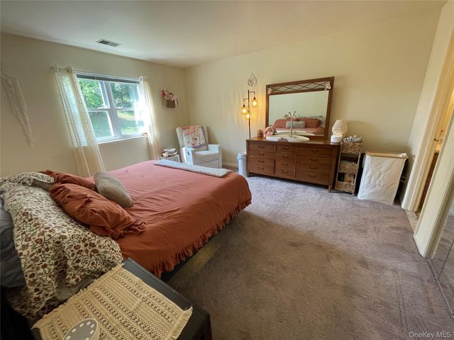 276 Temple Hill Road 2207, New Windsor, NY 12553