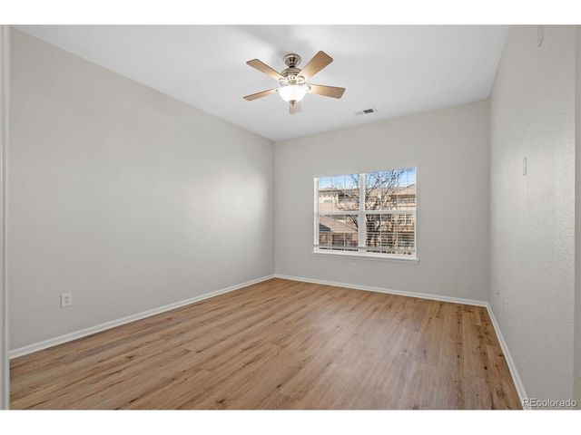 3884 S Dallas Cir 202, Aurora, CO 80014