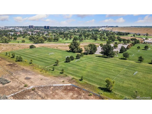 3884 S Dallas Cir 202, Aurora, CO 80014