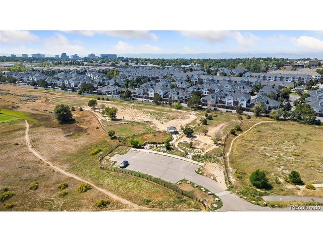 3884 S Dallas Cir 202, Aurora, CO 80014
