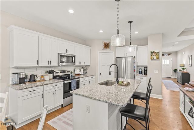 710 Hunts Terrace Drive, Kingsport, TN 37663
