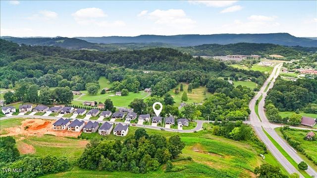 710 Hunts Terrace Drive, Kingsport, TN 37663