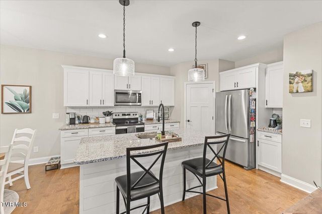 710 Hunts Terrace Drive, Kingsport, TN 37663