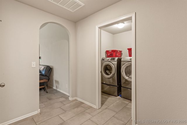 7321 S Hemlock Avenue, Broken Arrow, OK 74011