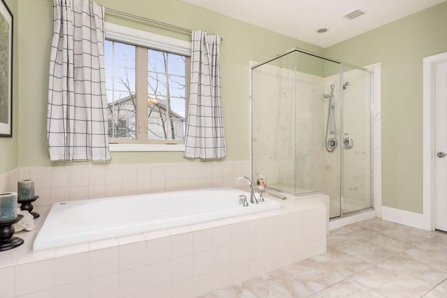 9800 Malibu Court, Plain City, OH 43064