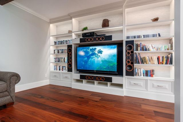 9800 Malibu Court, Plain City, OH 43064