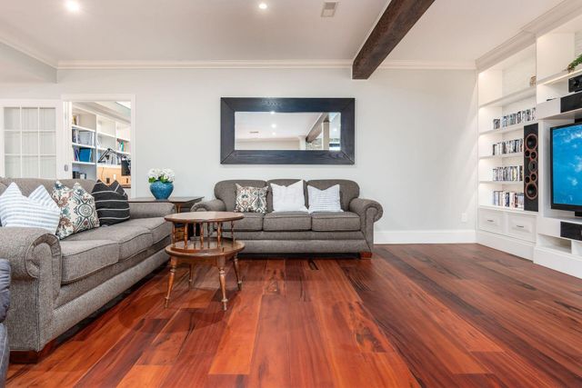 9800 Malibu Court, Plain City, OH 43064