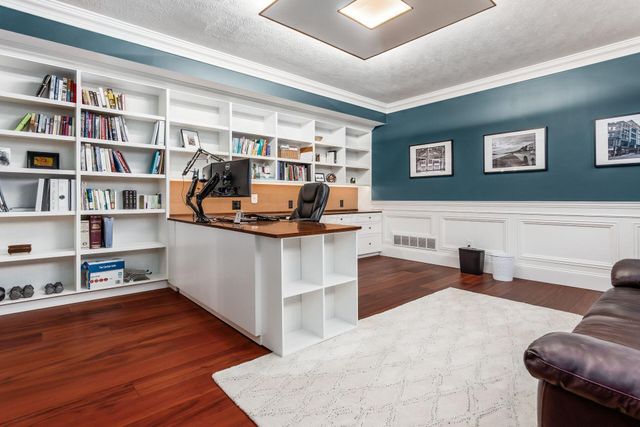 9800 Malibu Court, Plain City, OH 43064