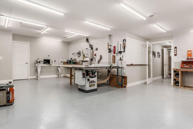 9800 Malibu Court, Plain City, OH 43064