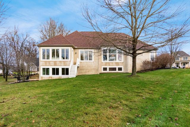 9800 Malibu Court, Plain City, OH 43064