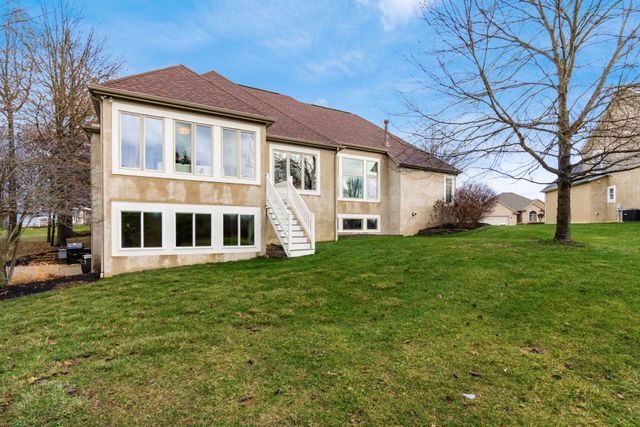 9800 Malibu Court, Plain City, OH 43064