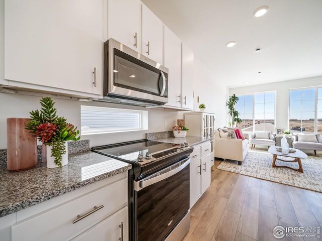 3411 Streamwood Dr, Johnstown, CO 80534