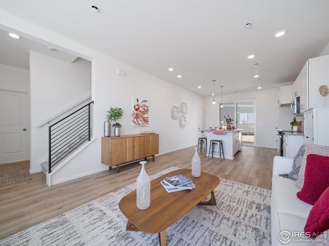 3411 Streamwood Dr, Johnstown, CO 80534