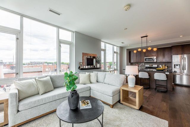 1145 N High Street, 404, Columbus, OH 43201