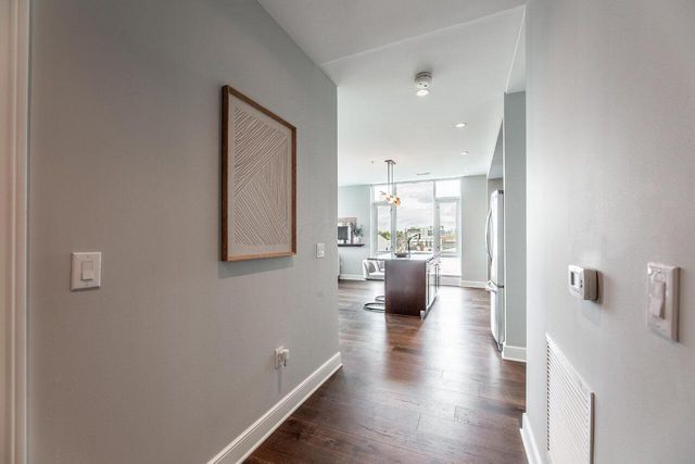 1145 N High Street, 404, Columbus, OH 43201