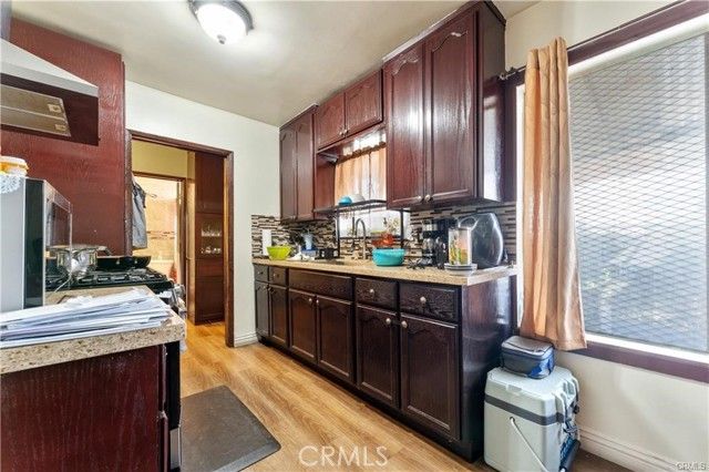 243 E 68th Street, Los Angeles, CA 90003