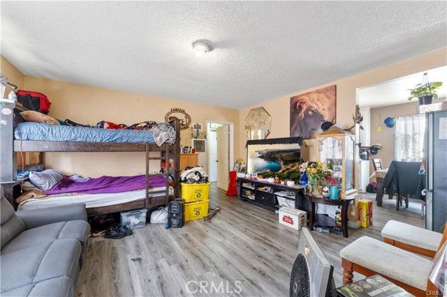 243 E 68th Street, Los Angeles, CA 90003