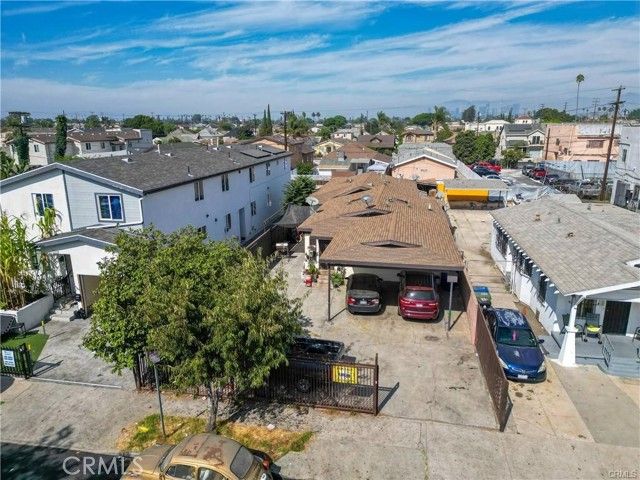 243 E 68th Street, Los Angeles, CA 90003