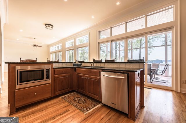 9510 Lisa Circle, Gainesville, GA 30506