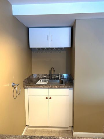 2695 Homewood Drive, Troy, MI 48098