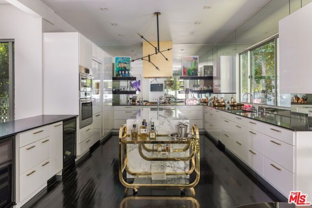 1311 N Beverly Drive, Los Angeles, CA 90210