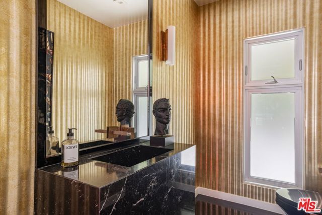 1311 N Beverly Drive, Los Angeles, CA 90210