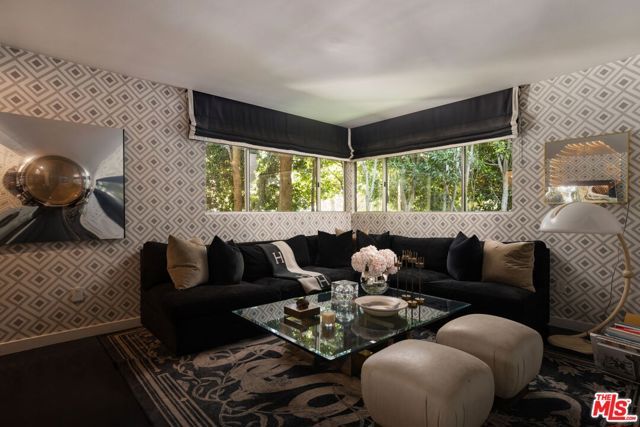 1311 N Beverly Drive, Los Angeles, CA 90210