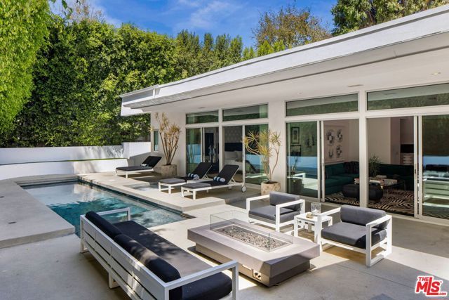 1311 N Beverly Drive, Los Angeles, CA 90210
