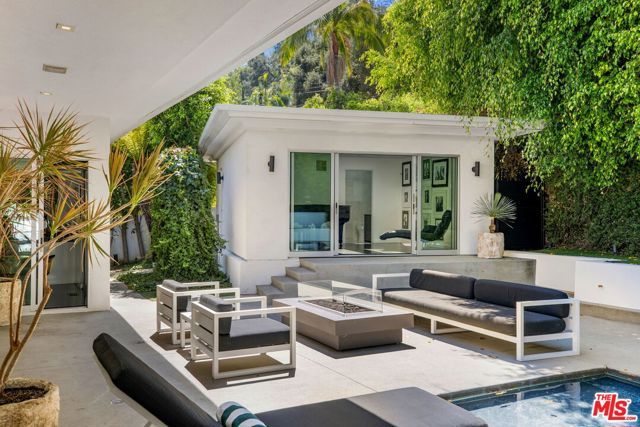 1311 N Beverly Drive, Los Angeles, CA 90210